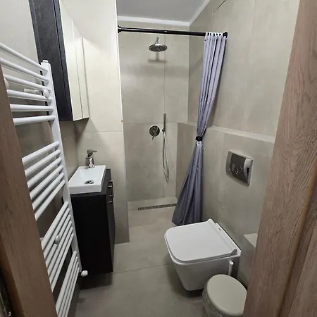 Modernes In Апартамент